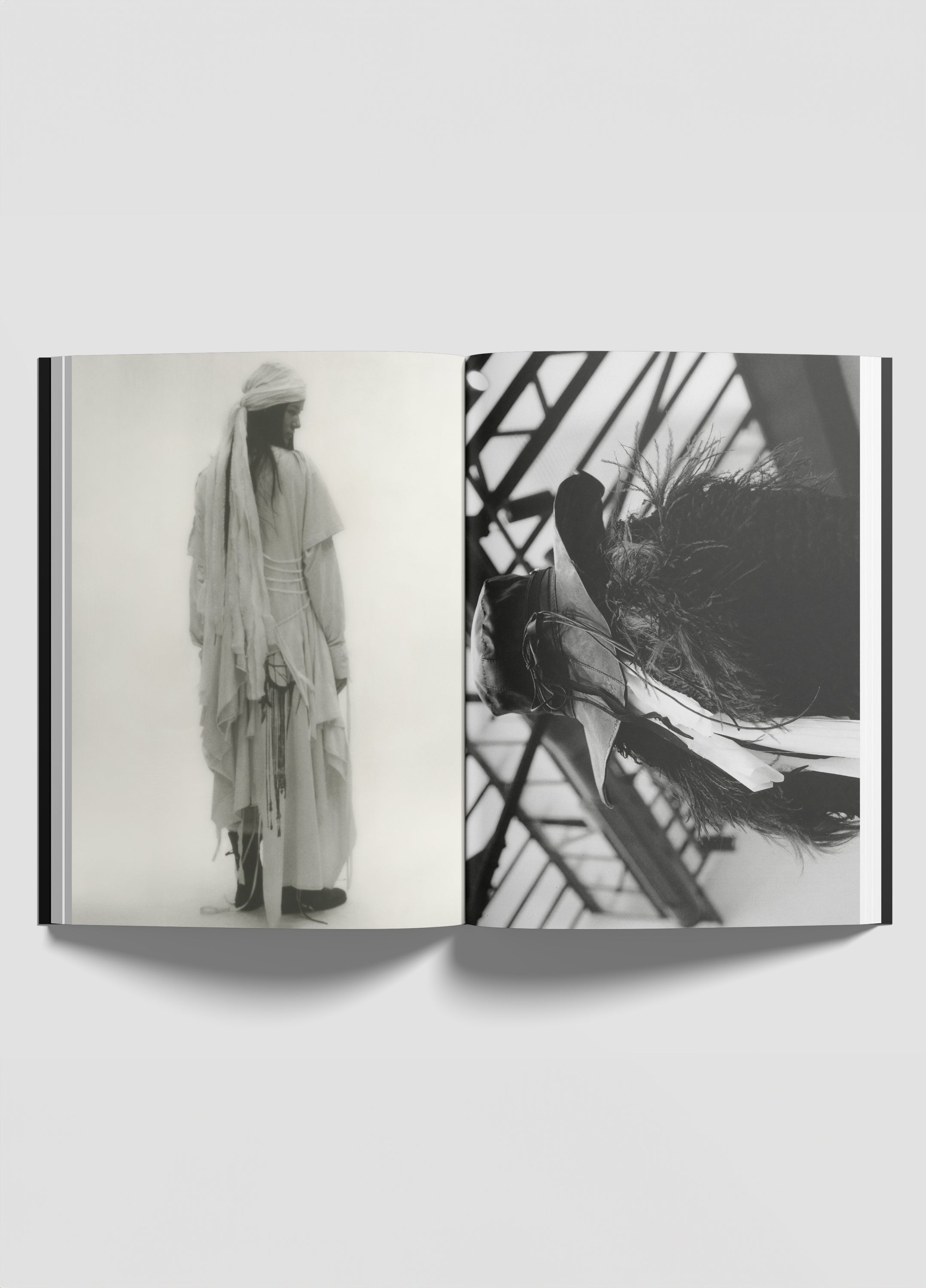L'ABBEYE — Issue I