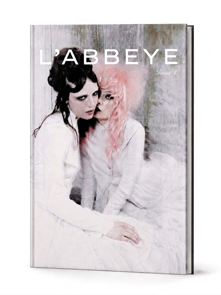 L'ABBEYE — Issue I
